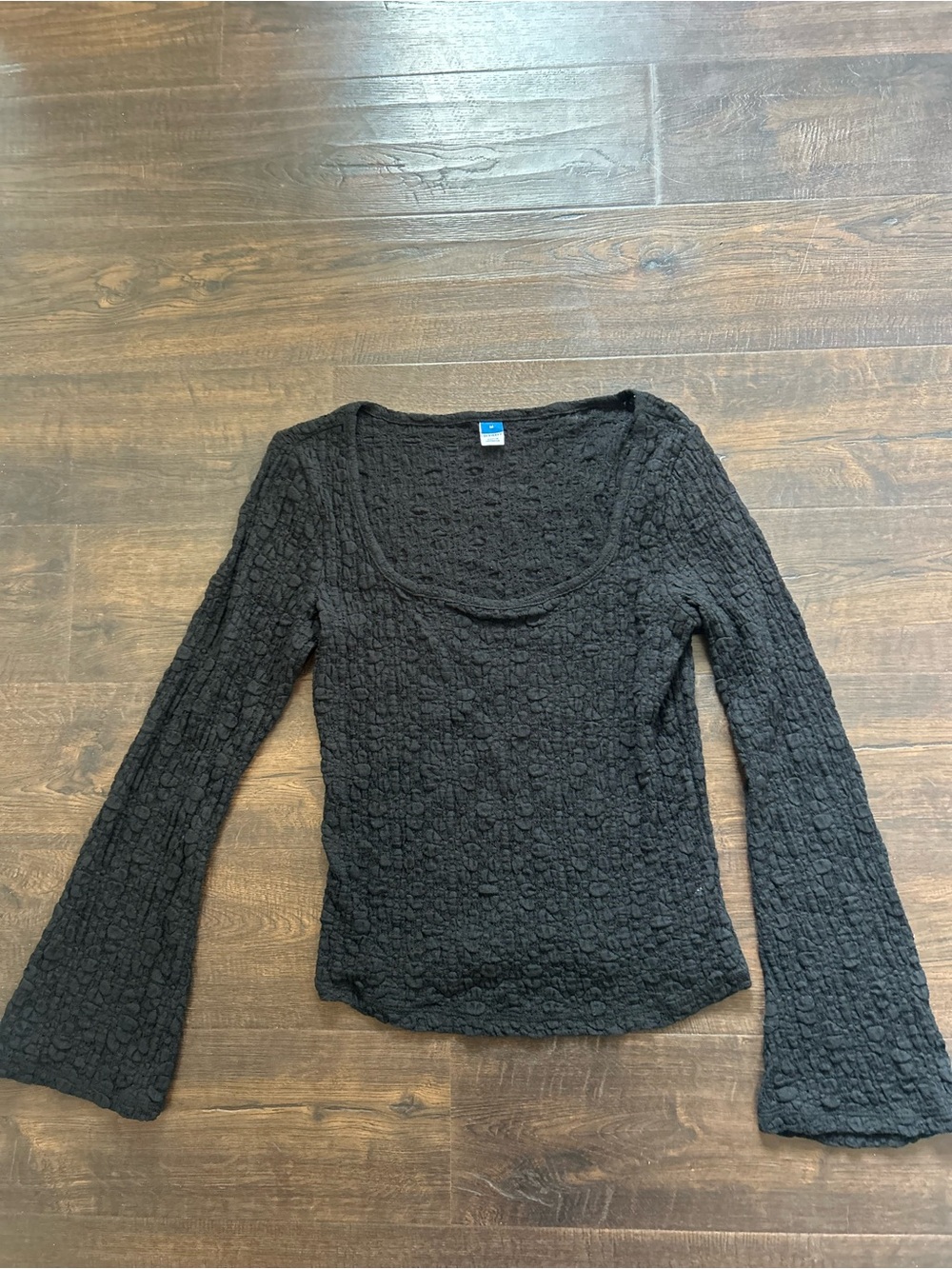 Old Navy Black Textured Long-Sleeve Scoop Neck Top